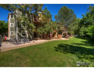 Photo #1: 915102 Listing