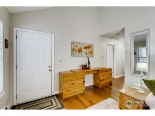 Photo #6: 915115 Listing