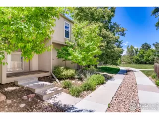 Photo #4: 915151 Listing