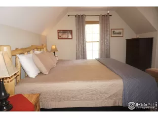 Photo #4: 915173 Listing 