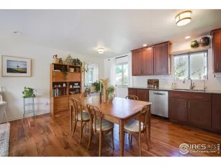 Photo #1: 915238 Listing