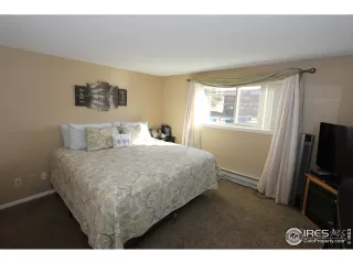 Photo #6: 915375 Listing