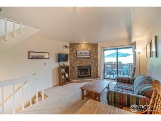 Photo #2: 915424 Listing
