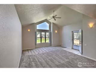 Photo #5: 915439 Listing