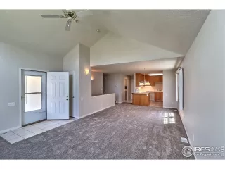 Photo #6: 915439 Listing