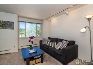 Photo #1: 915515 Listing 