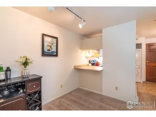 Photo #3: 915515 Listing 