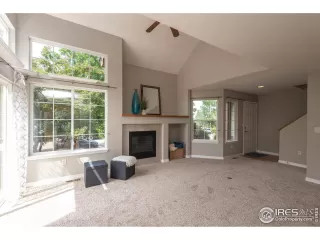 Photo #6: 915533 Listing