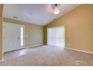 Photo #3: 915558 Listing