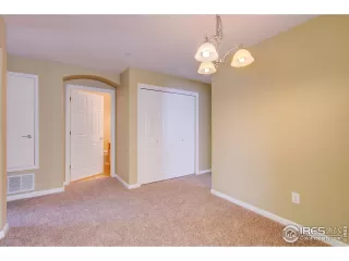 Photo #5: 915558 Listing