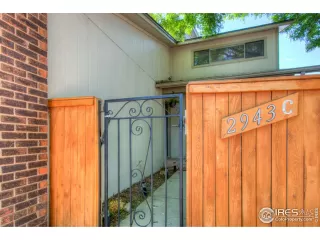 Photo #2: 915571 Listing