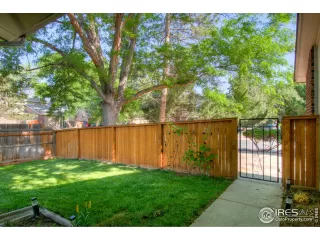 Photo #4: 915571 Listing