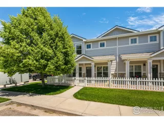 Photo #3: 915584 Listing