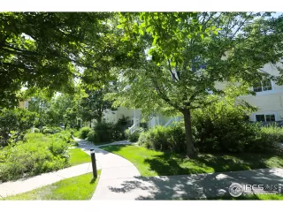 Photo #2: 915589 Listing