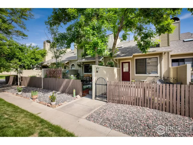 MLS: 915612 Condo For Sale
