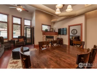 Photo #6: 915628 Listing