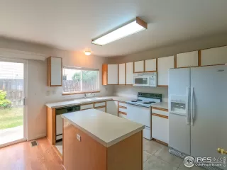 Photo #3: 915643 Listing