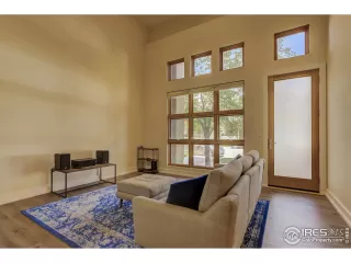 Photo #1: 915668 Listing 