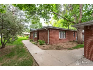 Photo #2: 915688 Listing 