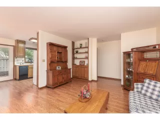 Photo #3: 915688 Listing 