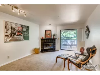 Photo #5: 915698 Listing 