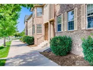 Photo #2: 915726 Listing