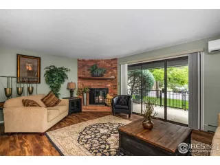 Photo #5: 915736 Listing