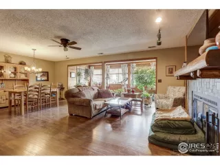 Photo #5: 915747 Listing 