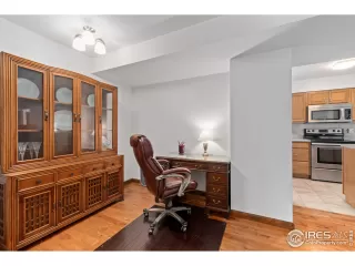 Photo #4: 915782 Listing