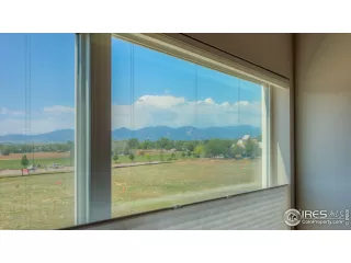 Photo #5: 915783 Listing