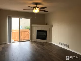 Photo #5: 915789 Listing