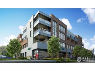 Photo #5: 915800 Listing