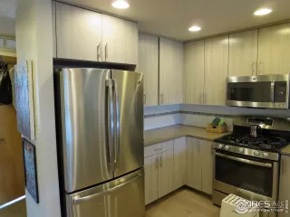 Photo #5: 915854 Listing