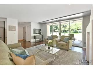 Photo #2: 915864 Listing 