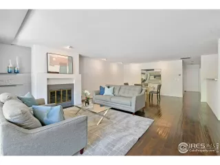 Photo #4: 915864 Listing 