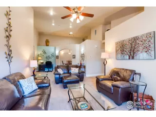 Photo #4: 915978 Listing