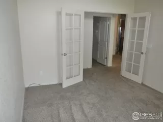 Photo #6: 915980 Listing