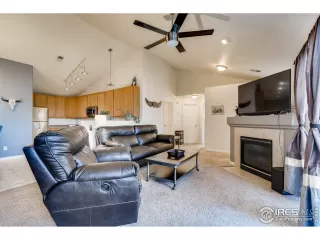 Photo #2: 916005 Listing