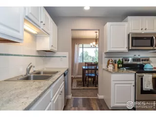 Photo #2: 916062 Listing