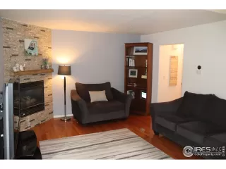 Photo #4: 916082 Listing