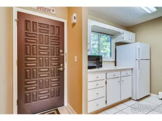 Photo #4: 916238 Listing