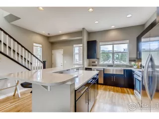 Photo #6: 916277 Listing