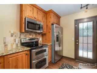 Photo #5: 916359 Listing