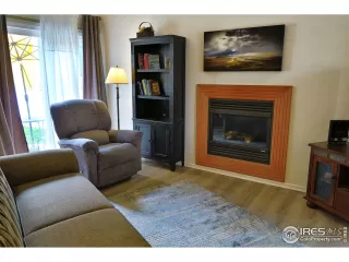 Photo #5: 916369 Listing