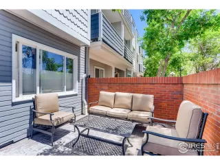 Photo #2: 916373 Listing