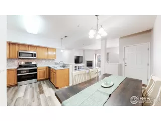 Photo #2: 916389 Listing