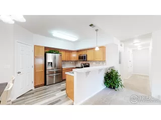 Photo #3: 916389 Listing