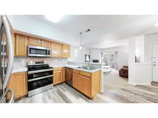 Photo #4: 916389 Listing