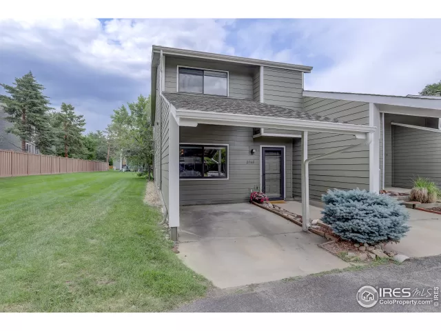 MLS: 916437 Condo For Sale