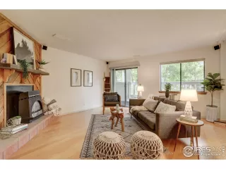 Photo #1: 916437 Listing 